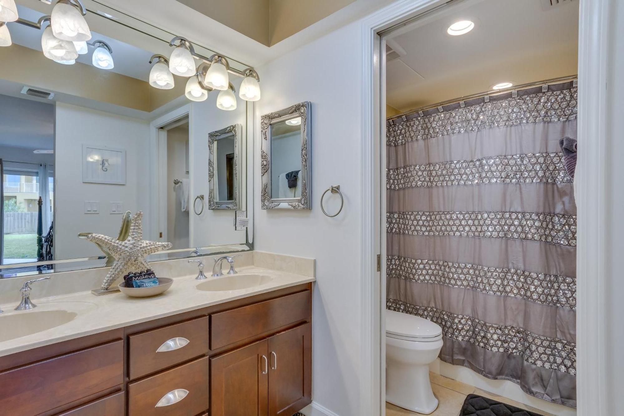 Pensacola Beach Condo With Patio And Access To Beach! Екстер'єр фото