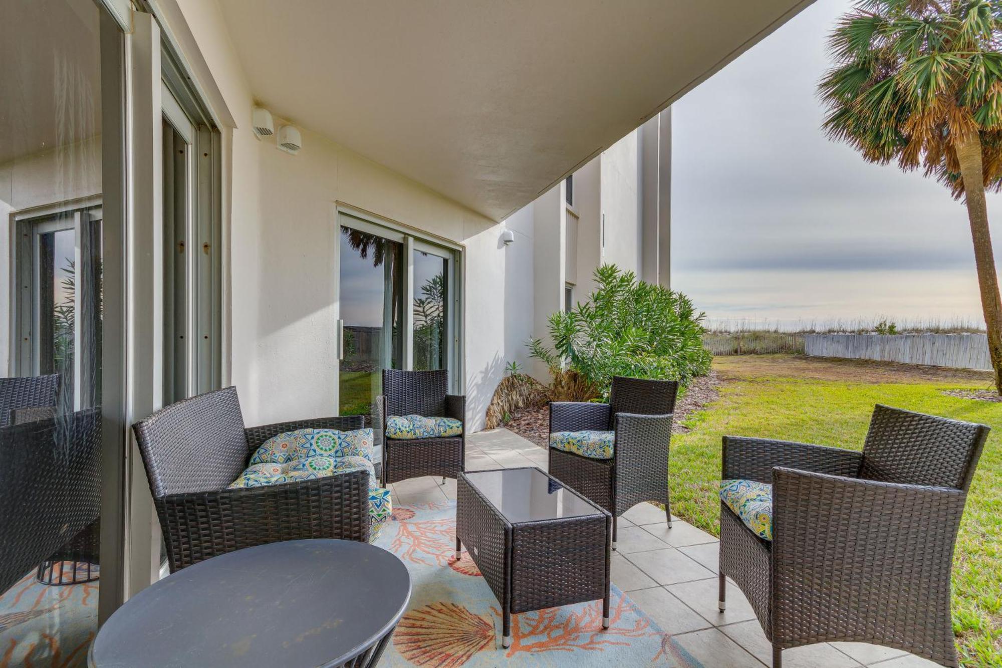 Pensacola Beach Condo With Patio And Access To Beach! Екстер'єр фото